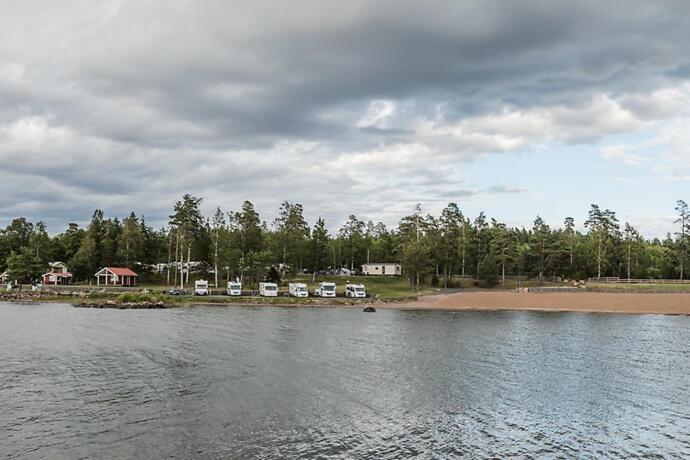 Askeviks Camping & Stugor Sjotorp Exterior photo