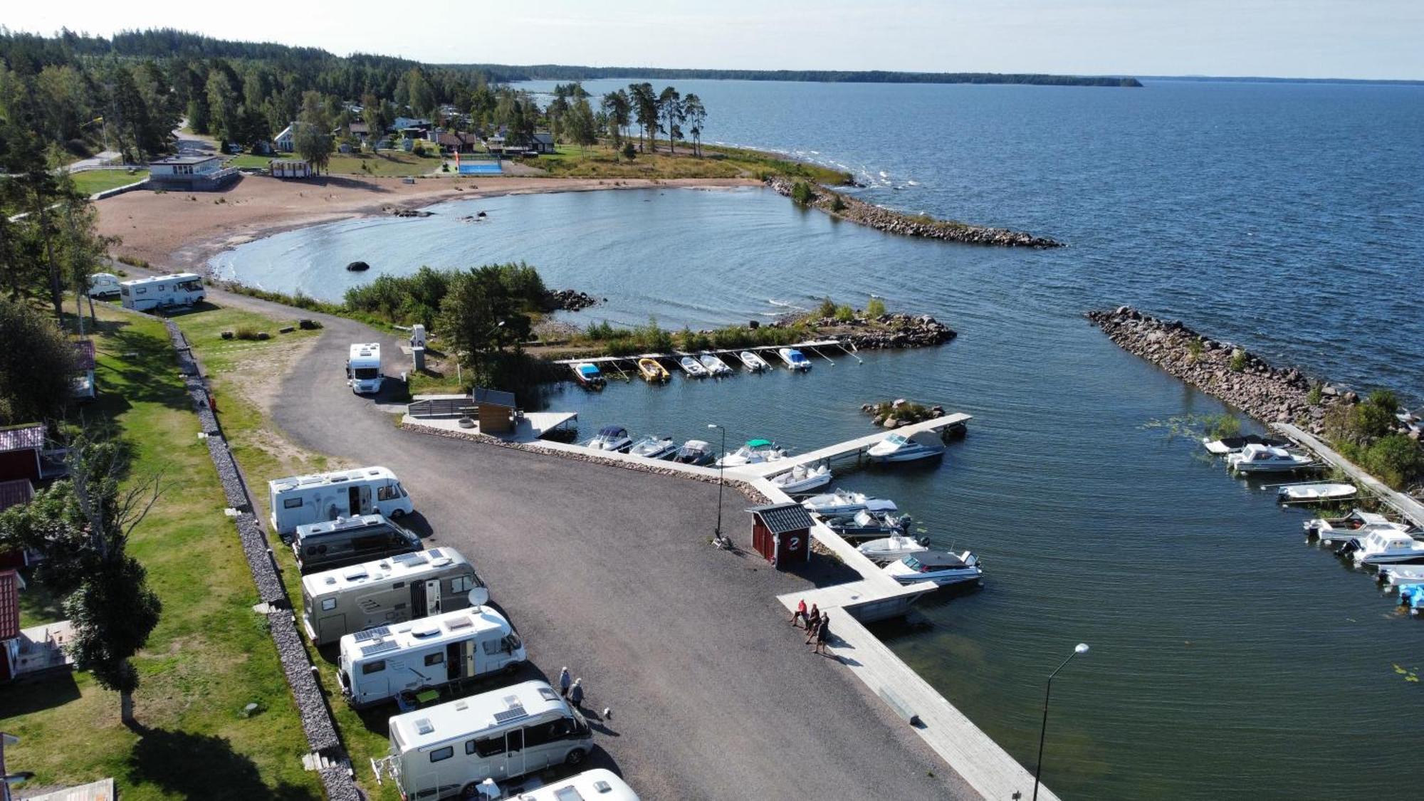 Askeviks Camping & Stugor Sjotorp Exterior photo