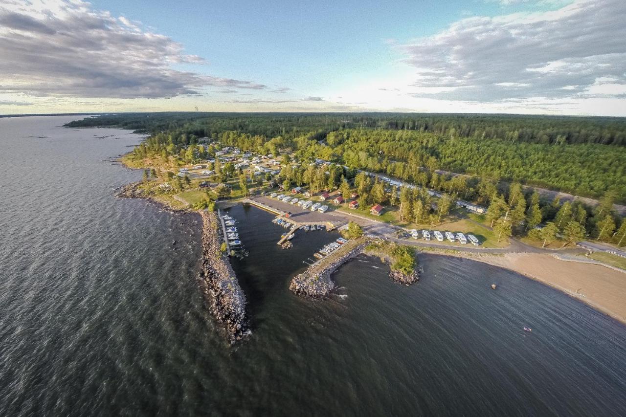 Askeviks Camping & Stugor Sjotorp Exterior photo